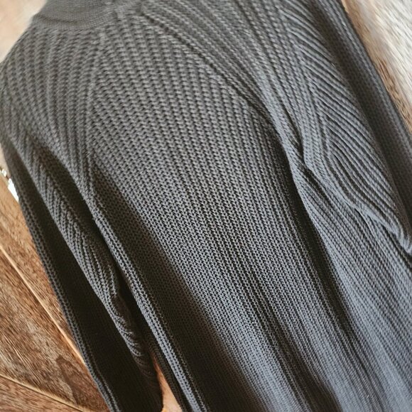 August Silk Knits‎ Catharine Lover Cable Knit Long Sleeve Black Sweater Size S - Picture 7 of 11